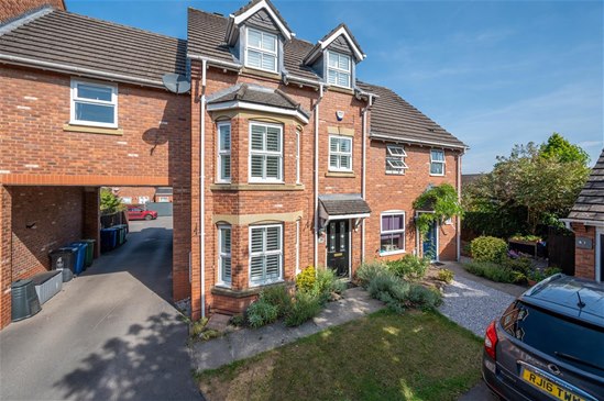 Bucklow Gardens, Lymm